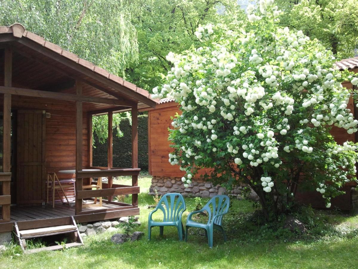 Les Chalets Quazemi A Casteil 외부 사진