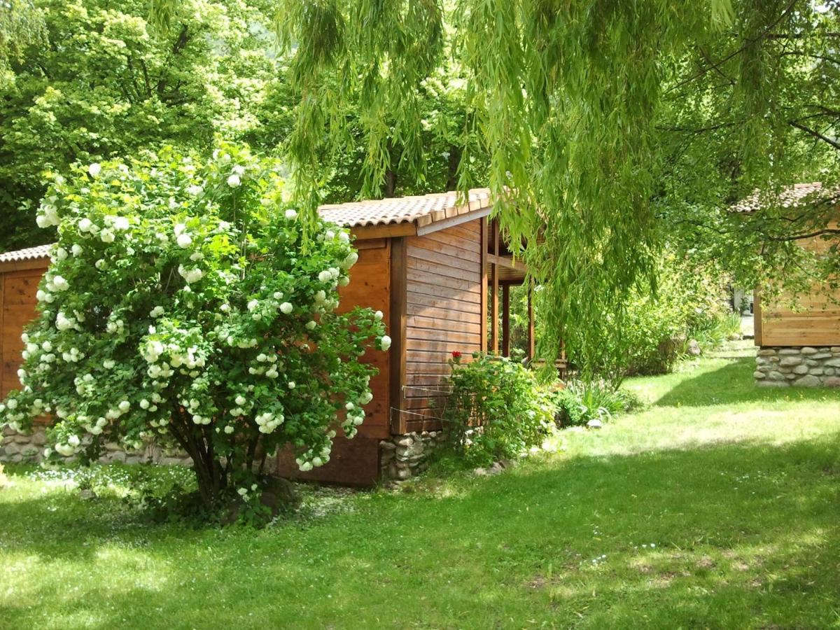 Les Chalets Quazemi A Casteil 외부 사진
